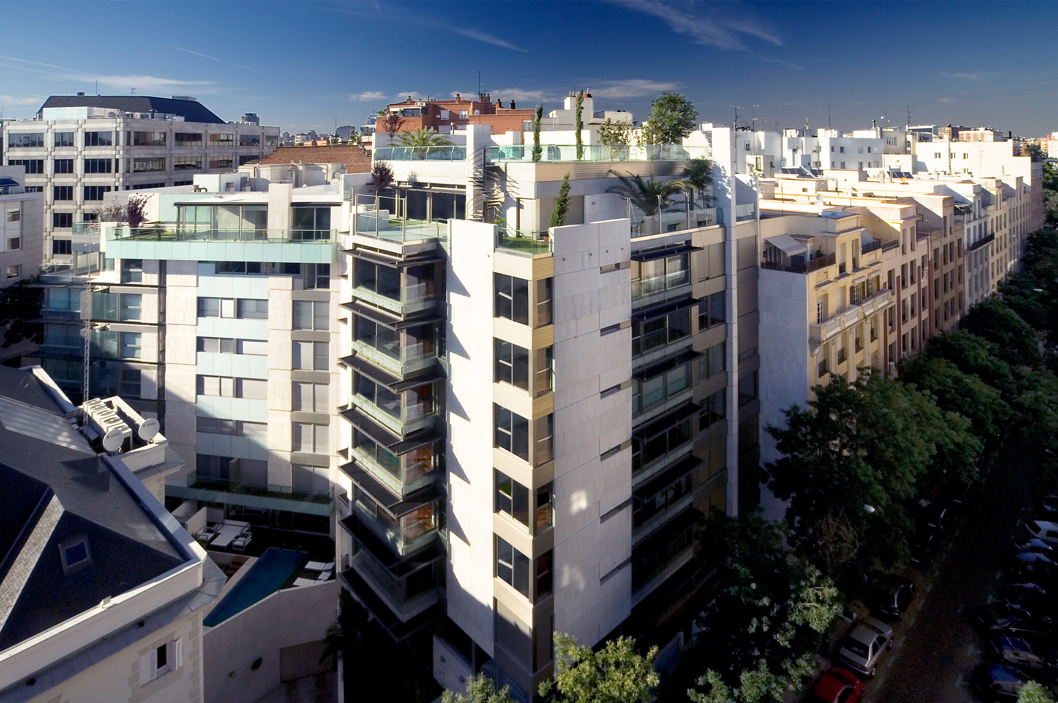 Edificio López de Hoyos • Inmobiliaria Tiuna
